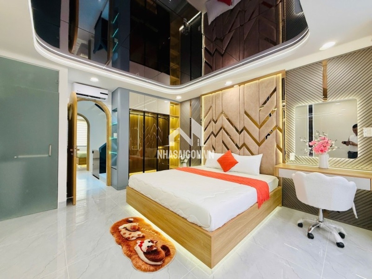Bán nhà 55m2 Ngang 4 Nở Hậu 4,2m x 13,2m Phạm Văn Chiêu Gò Vấp 6tỷ680